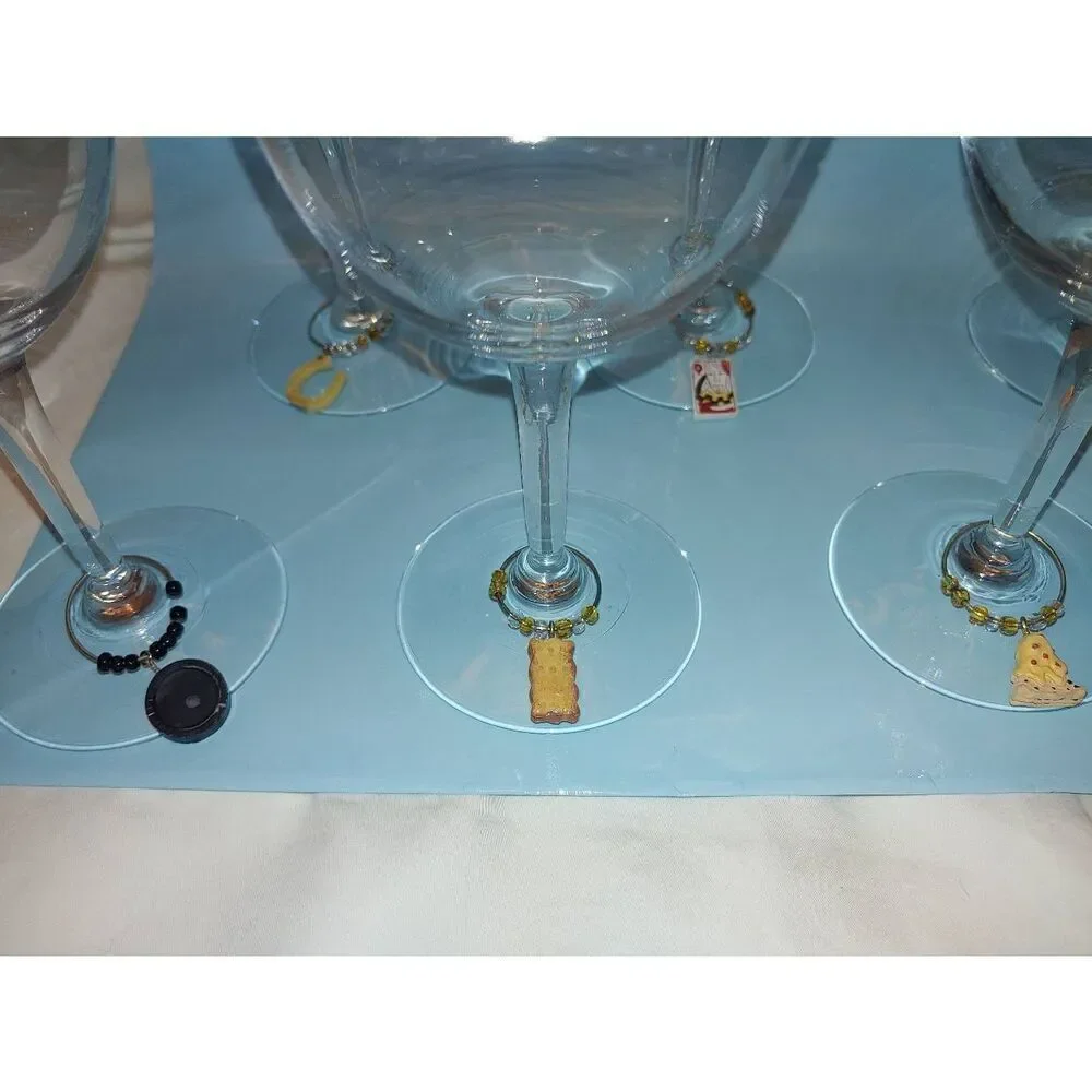 Unknown set wine